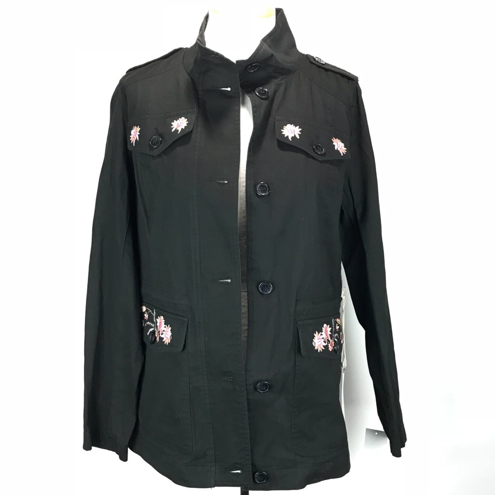 BAGATELLE Jacket Cadet Style Black Floral Button
